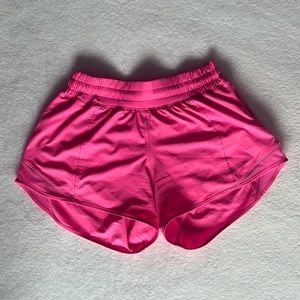 lululemon hotty hots size 4 tall